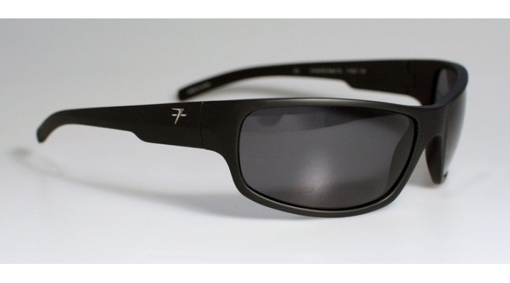Lets glass. Slash солнцезащитные очки. Очки солнцезащитные мужские вайлдберриз. Очки BSF солнцезащитные мужские. Очки солнцезащитные мужские Aloyd Polarized p04428.